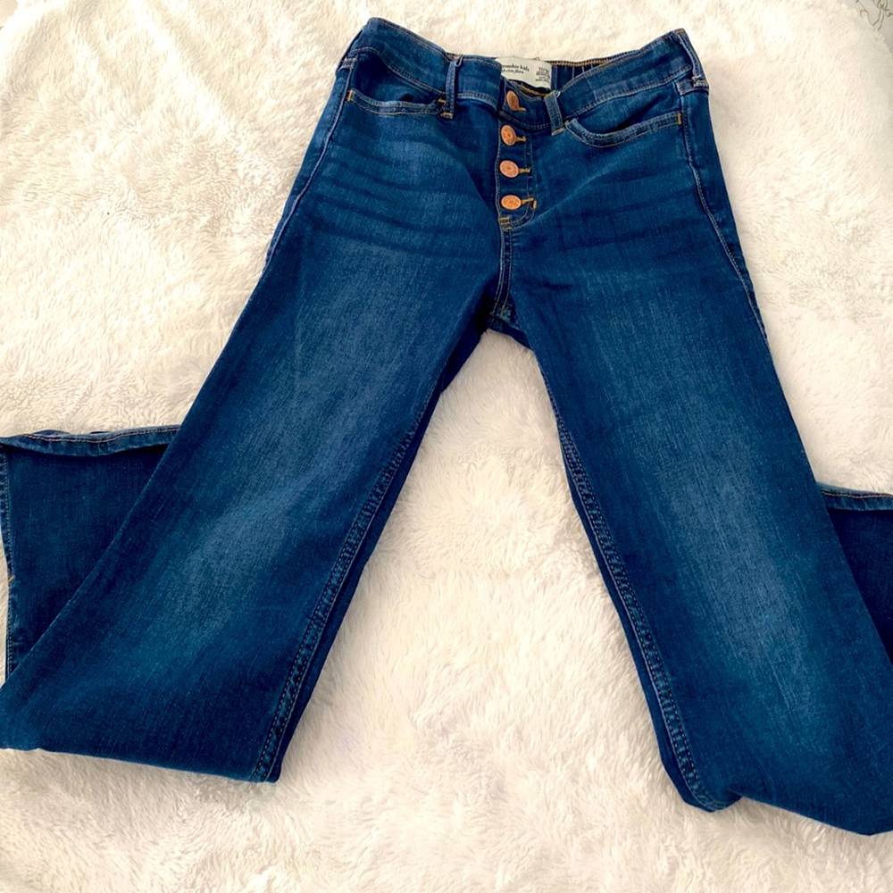 Very nice Abercrombie pants nice material like new